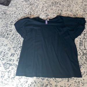 Euc worn once cute black top with flare sleeve detail